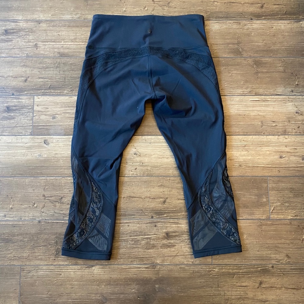 Lululemon cropped tights - Picture 4 of 5